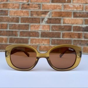 Quay Australia - Lulu Olive/Brown Sunglasses NWOT